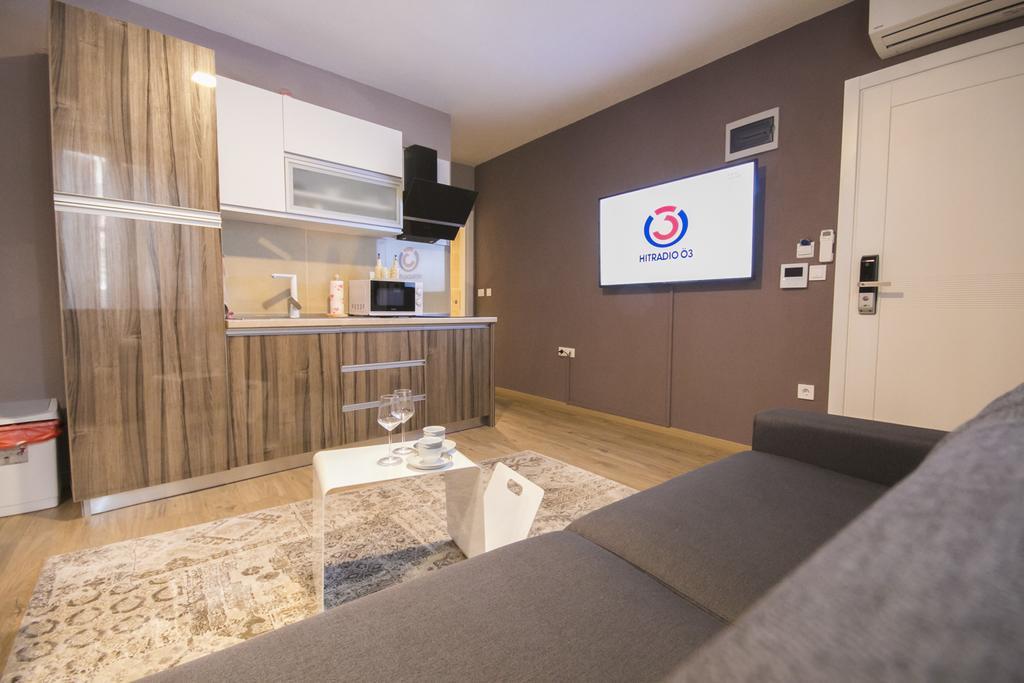 ורסאר Apartmens Melisa מראה חיצוני תמונה