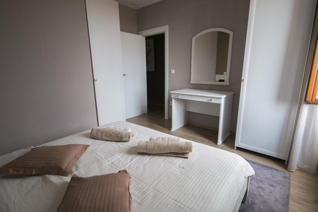 ורסאר Apartmens Melisa מראה חיצוני תמונה