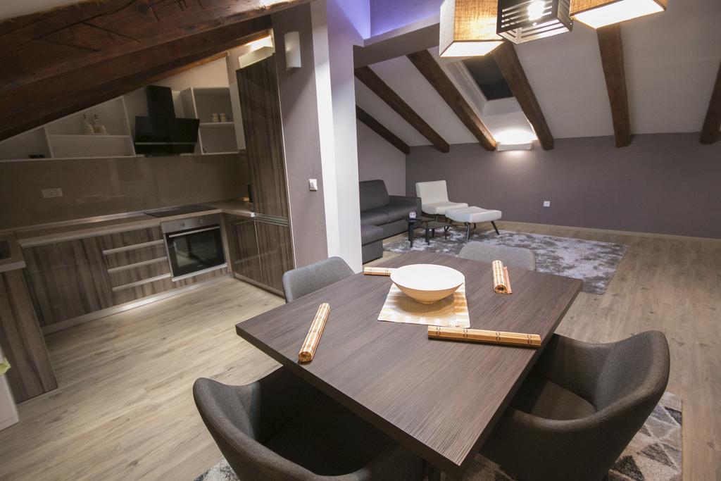 ורסאר Apartmens Melisa מראה חיצוני תמונה